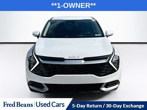 Used 2024 Kia Sportage EX FWD image 2