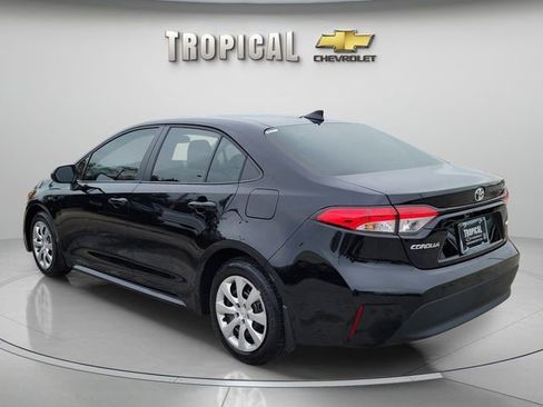 Used 2026 Toyota Corolla LE image 2