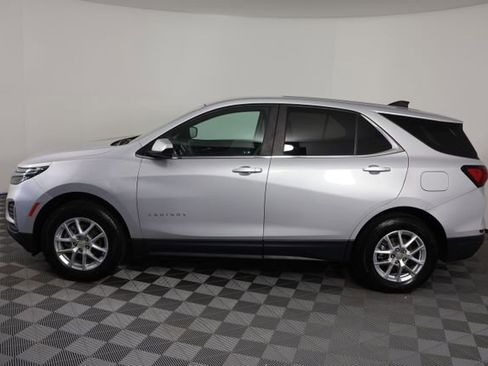 Used 2022 Chevrolet Equinox LT AWD/4WD image 5