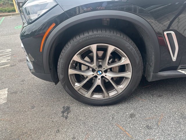 Used 2022 BMW X5 xDrive40i AWD/4WD image 4