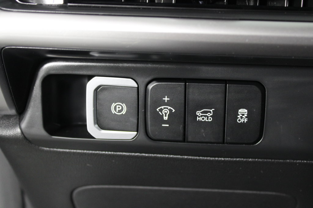 Certified 2025 Hyundai Santa Fe SEL FWD image 26