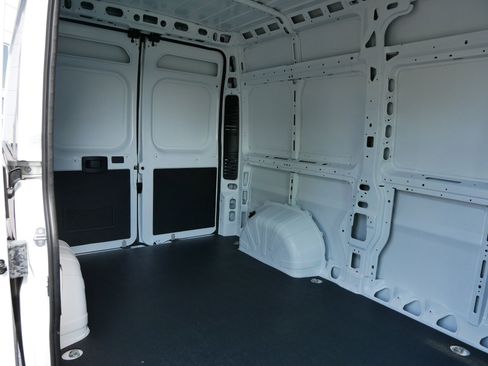 New 2026 RAM ProMaster 3500 w/ Convenience Group FWD image 10