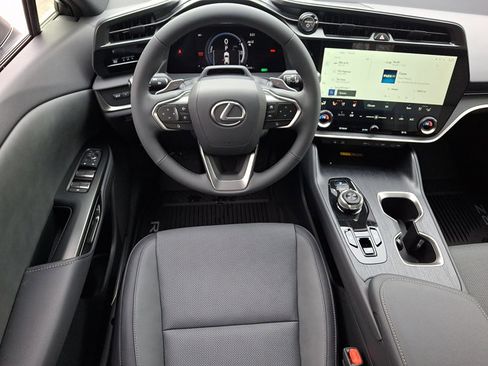 New 2026 Lexus RZ 450e AWD image 8