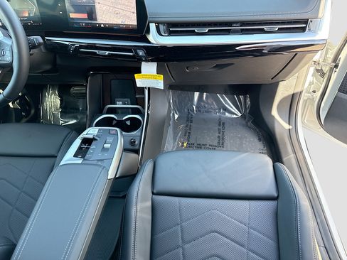 New 2026 BMW X1 xDrive28i w/ Convenience Package image 17