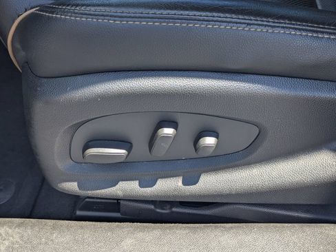 Used 2016 Chevrolet Impala LTZ FWD image 36