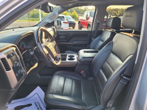Used 2018 GMC Sierra 1500 Denali w/ Denali Ultimate Package AWD/4WD image 18
