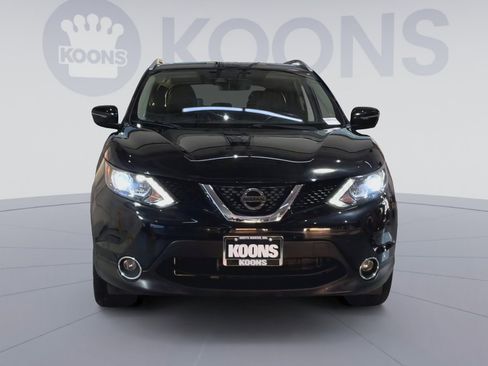 Used 2018 Nissan Rogue Sport SL w/ SL Premium Package image 4
