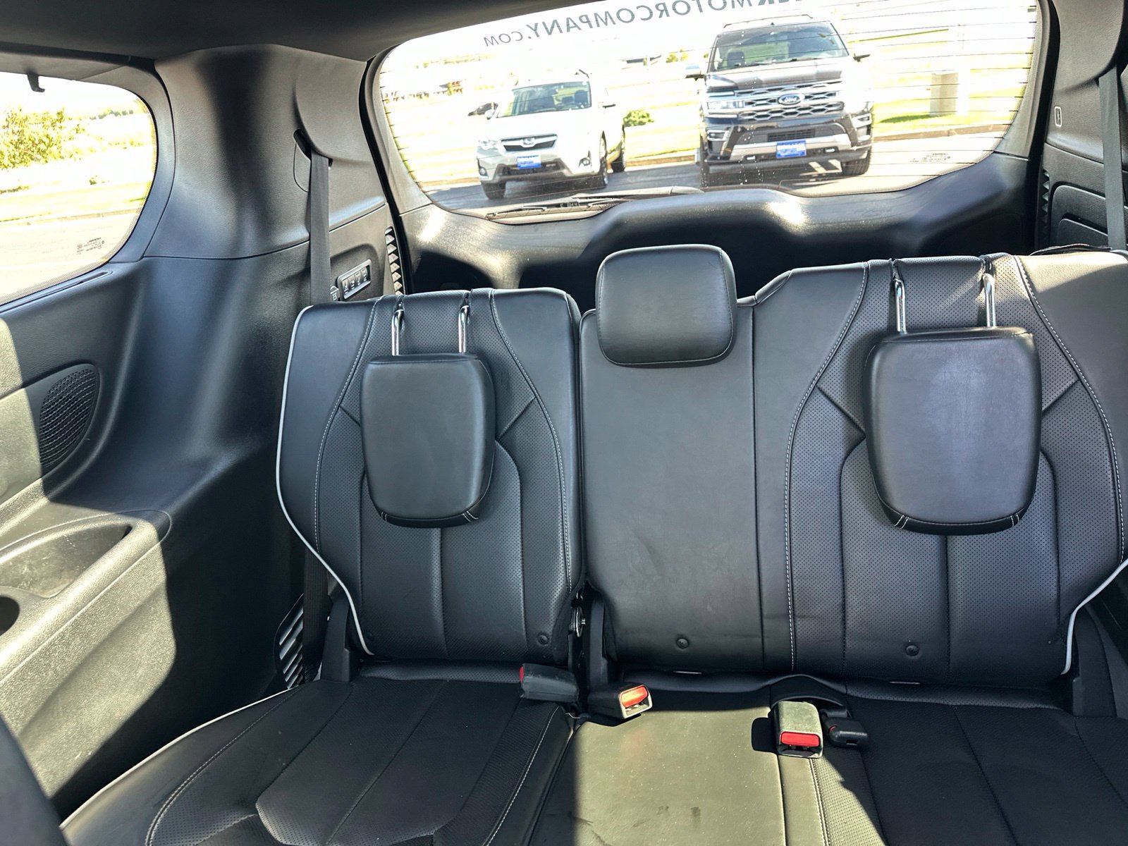 Used 2019 Chrysler Pacifica Limited FWD image 26