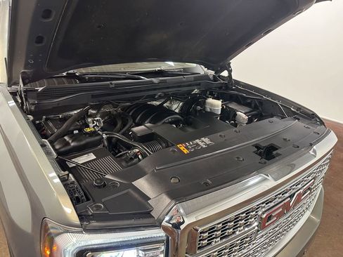 Used 2018 GMC Sierra 1500 Denali w/ Denali Ultimate Package image 94