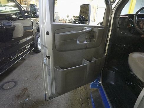 Used 2014 Chevrolet Express 3500 w/ Shuttle Bus Package image 5