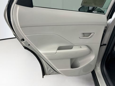 Used 2025 Hyundai Kona SEL AWD/4WD image 27