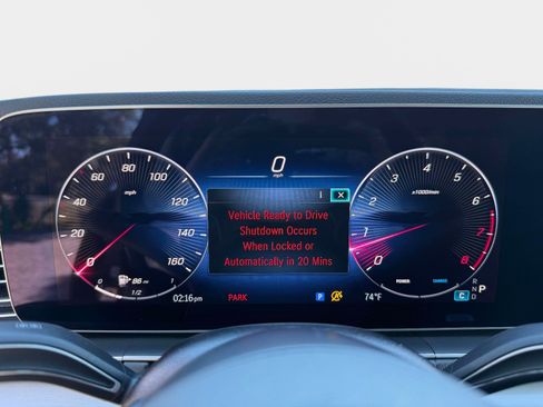 Used 2024 Mercedes-Benz GLE 350 4MATIC image 52