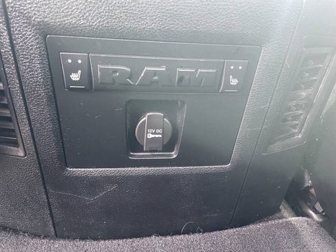 Used 2016 RAM 1500 Laramie w/ Convenience Group AWD/4WD image 29