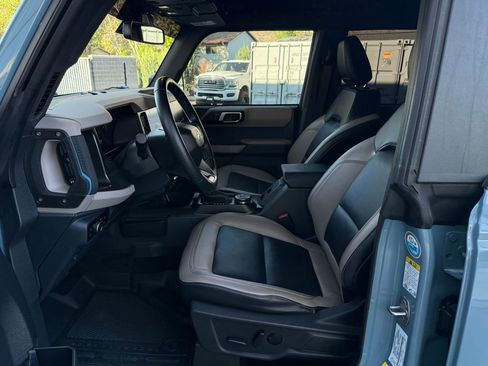 Used 2023 Ford Bronco Wildtrak AWD/4WD image 32