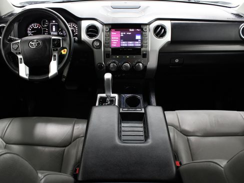 Used 2021 Toyota Tundra SR5 w/ SR5 Leather Package AWD/4WD image 30