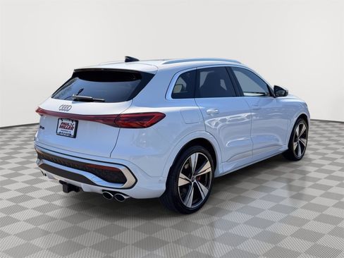 New 2026 Audi SQ5 Premium Plus image 6