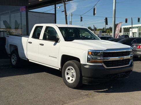 Used 2017 Chevrolet Silverado 1500 W/T AWD/4WD image 3