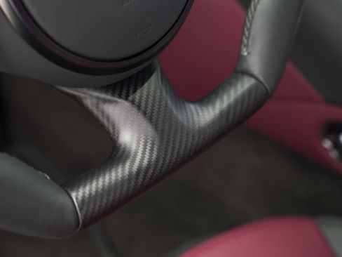 Used 2023 Aston Martin DBS Coupe image 17