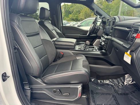 Used 2025 Ford F150 Raptor image 27