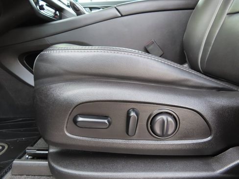 Certified 2019 Buick Enclave Avenir w/ Avenir Technology Package image 8