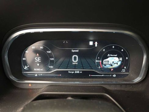 Used 2022 GMC Yukon XL AT4 w/ Max Trailering Package AWD/4WD image 7