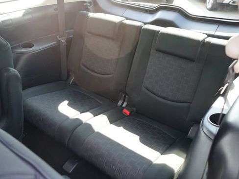 Used 2009 MAZDA MAZDA5 Sport FWD image 16