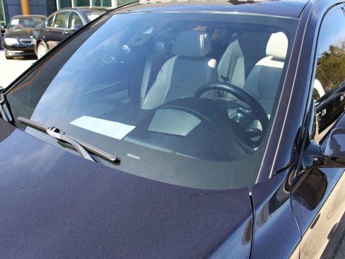 Used 2014 BMW 750Li xDrive image 22