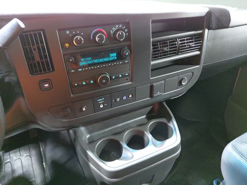 Used 2025 Chevrolet Express 2500 w/ Driver Convenience Package RWD image 30