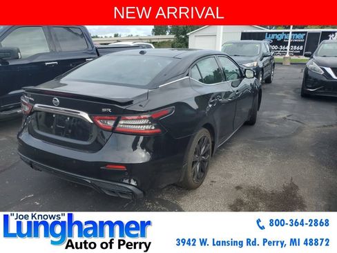 Used 2019 Nissan Maxima SR w/ Premium Package FWD image 9