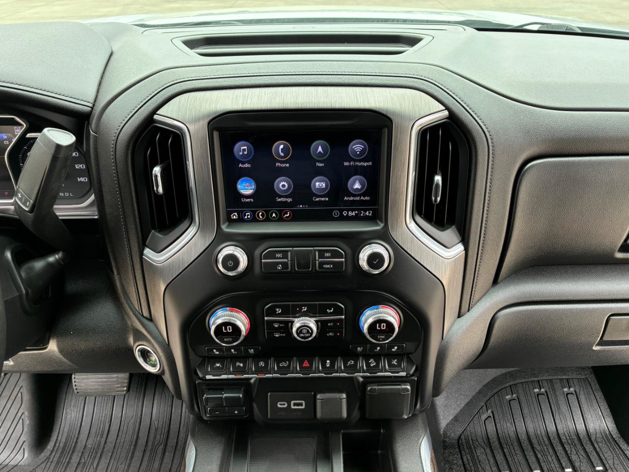 Used 2020 GMC Sierra 1500 Denali w/ Denali Ultimate Package AWD/4WD image 21