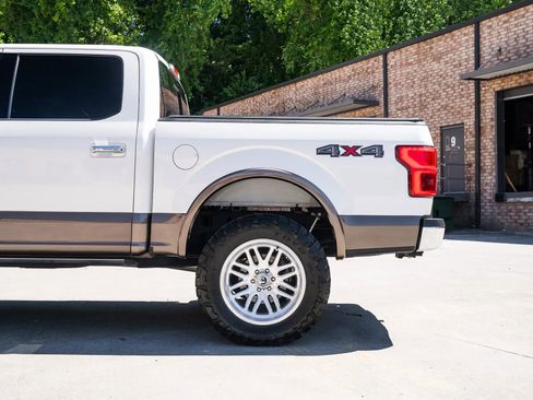 Used 2018 Ford F150 King Ranch w/ Equipment Group 601A Luxury AWD/4WD image 7