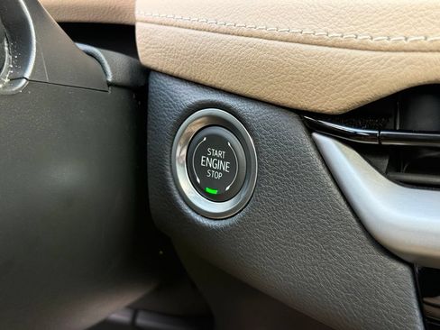 Certified 2024 Cadillac XT4 Premium Luxury w/ Technology Package FWD image 31