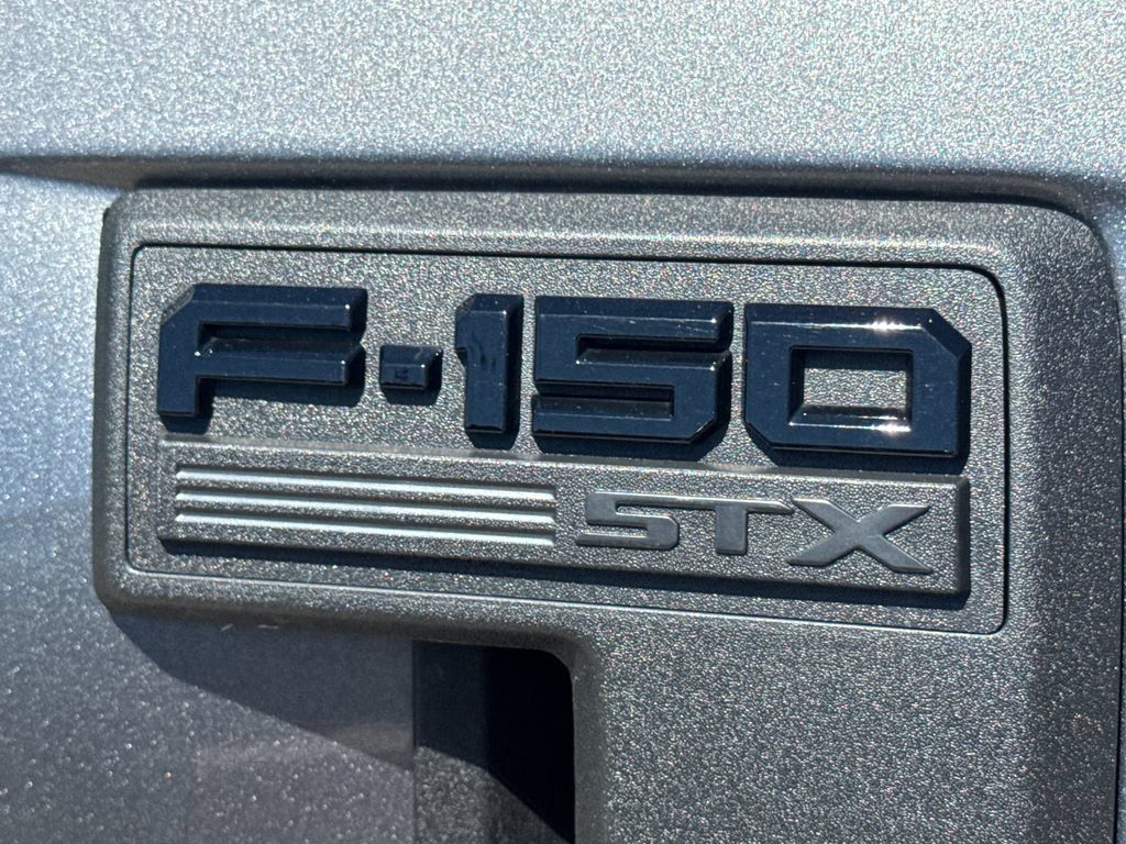 Used 2023 Ford F150 XL w/ STX Appearance Package AWD/4WD image 4