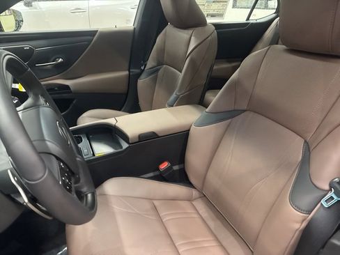 New 2025 Lexus ES 350 Luxury image 19