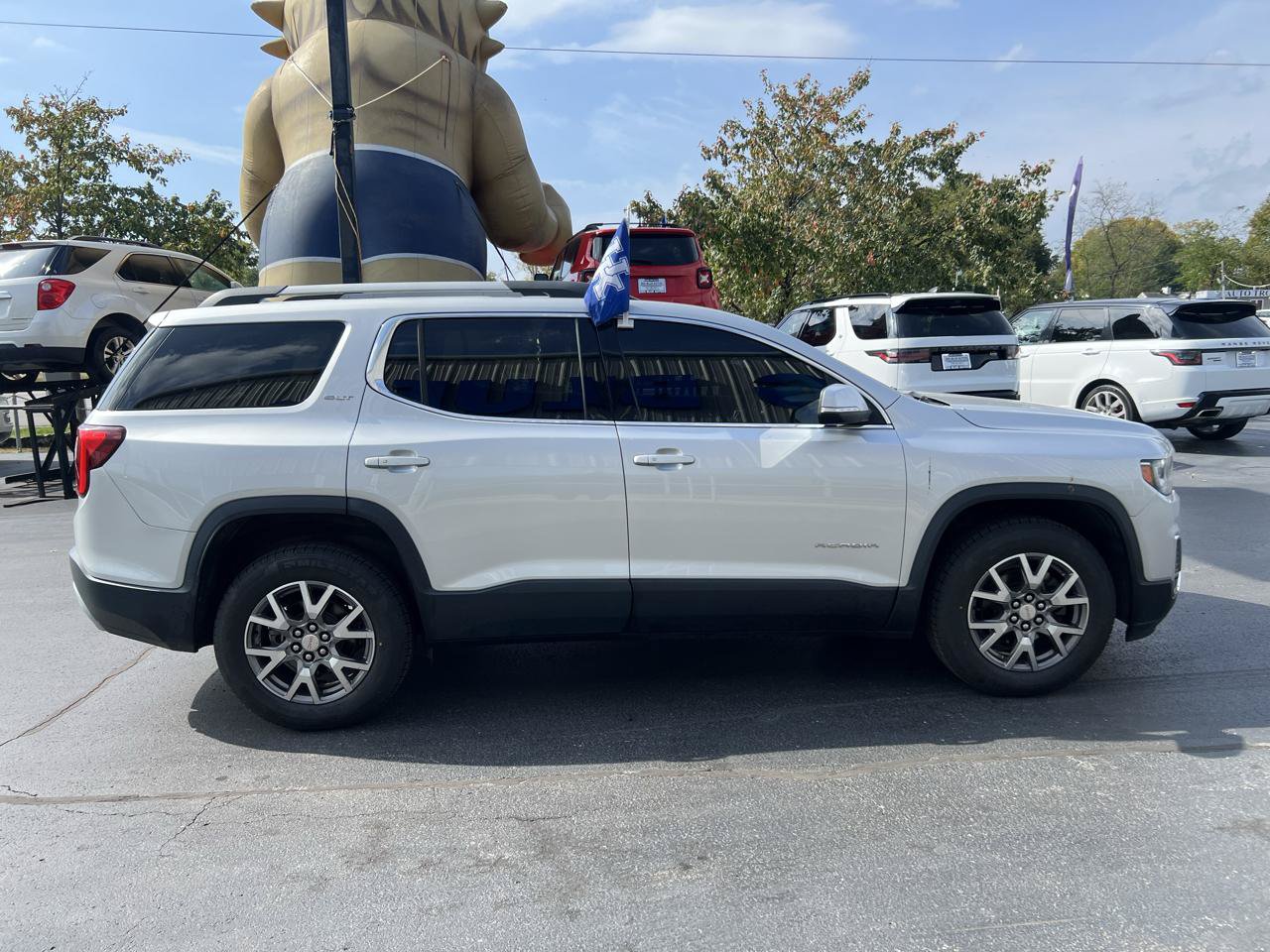 Used 2020 GMC Acadia SLT AWD/4WD image 7