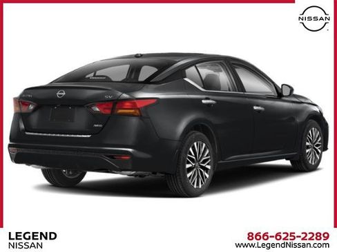 New 2025 Nissan Altima 2.5 SV w/ SV Special Edition Package image 3