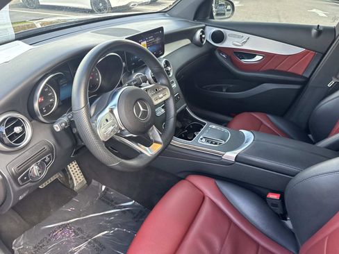 Certified 2022 Mercedes-Benz GLC 300 image 30