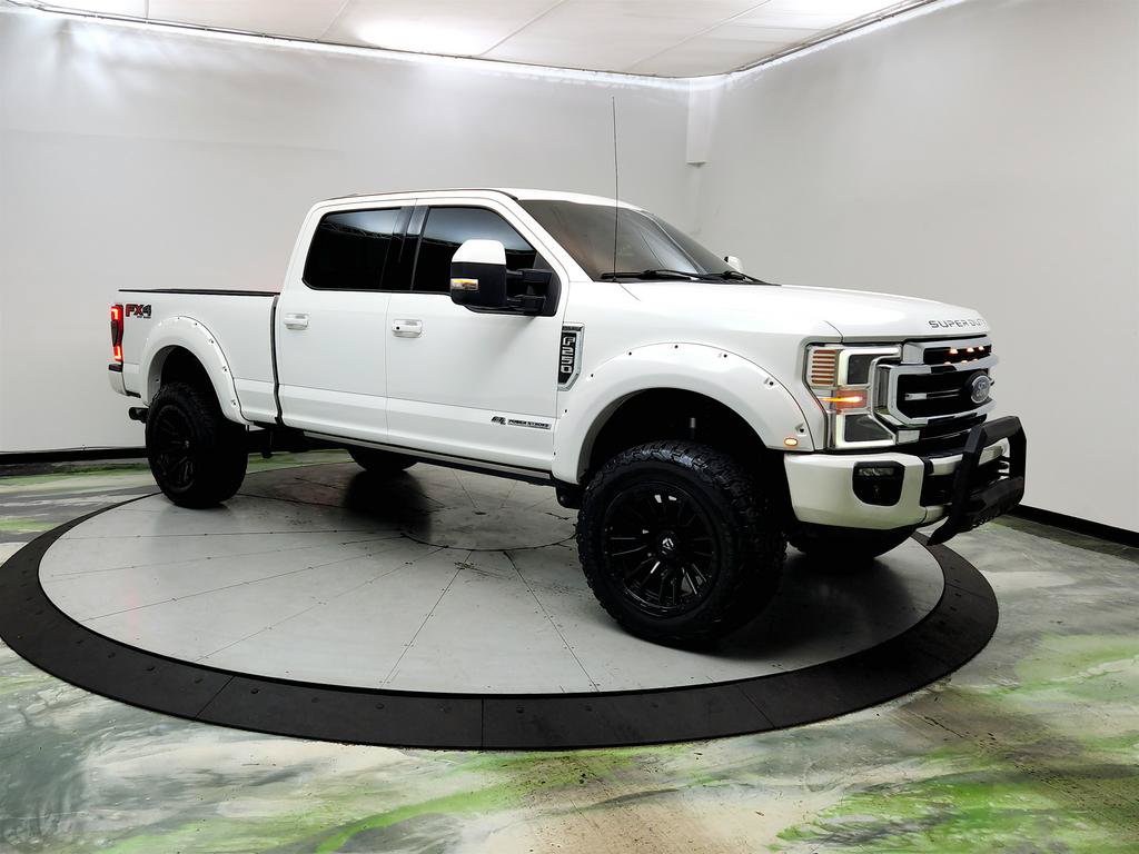 Used 2020 Ford F250 Lariat w/ Lariat Ultimate Package AWD/4WD image 3