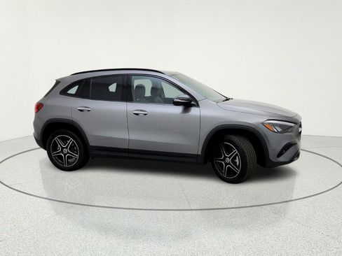 New 2026 Mercedes-Benz GLA 250 image 11