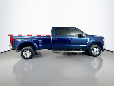 Used 2019 Ford F350 Lariat w/ Lariat Ultimate Package AWD/4WD image 8