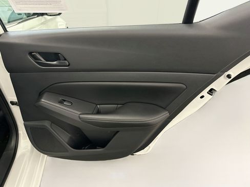Used 2025 Nissan Altima 2.5 SV AWD/4WD image 30