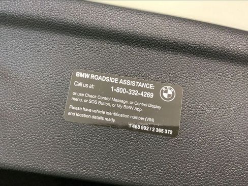 New 2026 BMW iX xDrive60 image 17