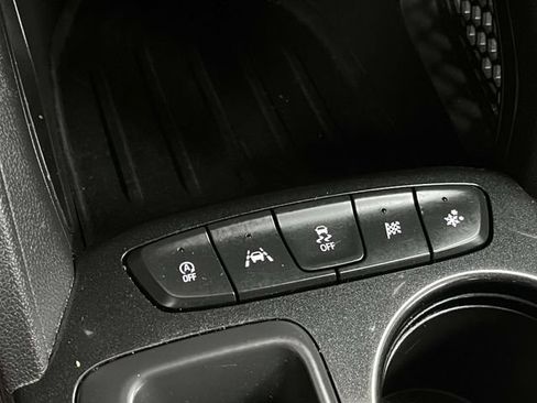 Used 2025 Chevrolet TrailBlazer LT FWD image 35