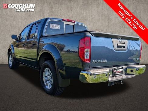 Certified 2021 Nissan Frontier SV image 6