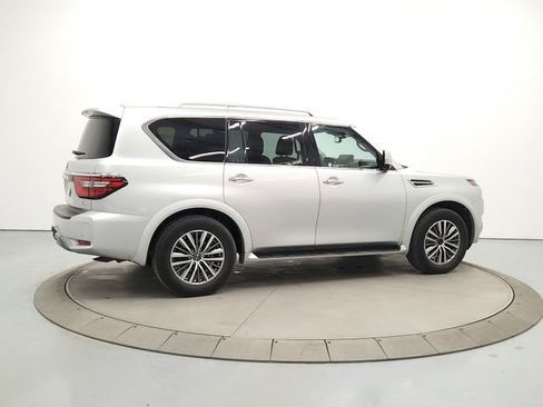 Used 2024 Nissan Armada SL image 7