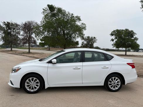 Used 2017 Nissan Sentra S w/ S Style Package FWD image 3