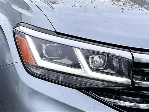 Used 2021 Volkswagen Atlas SEL Premium AWD/4WD image 33