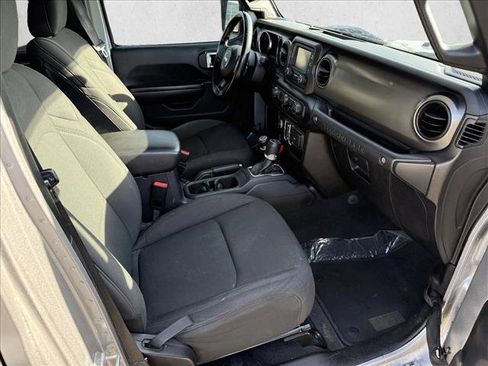 Used 2020 Jeep Wrangler Unlimited Sport S image 15
