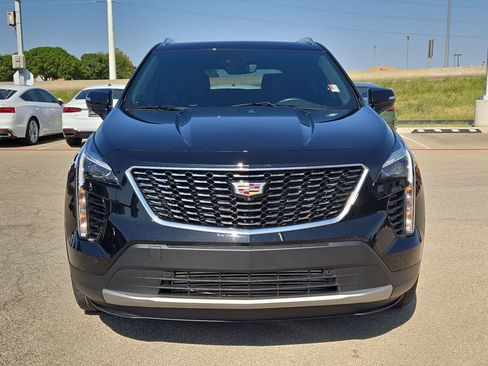 Used 2022 Cadillac XT4 Premium Luxury w/ Enhanced Visibility Package AWD/4WD image 10