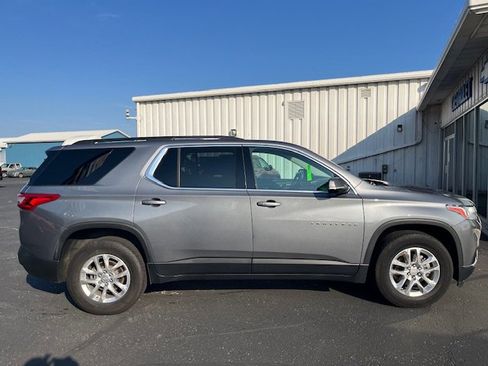 Used 2019 Chevrolet Traverse LT image 7